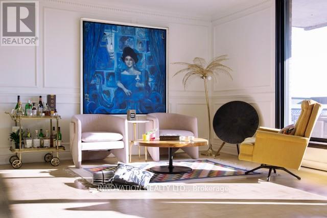 1202 - 20 Driveway Drive, Ottawa, ON - Indoor