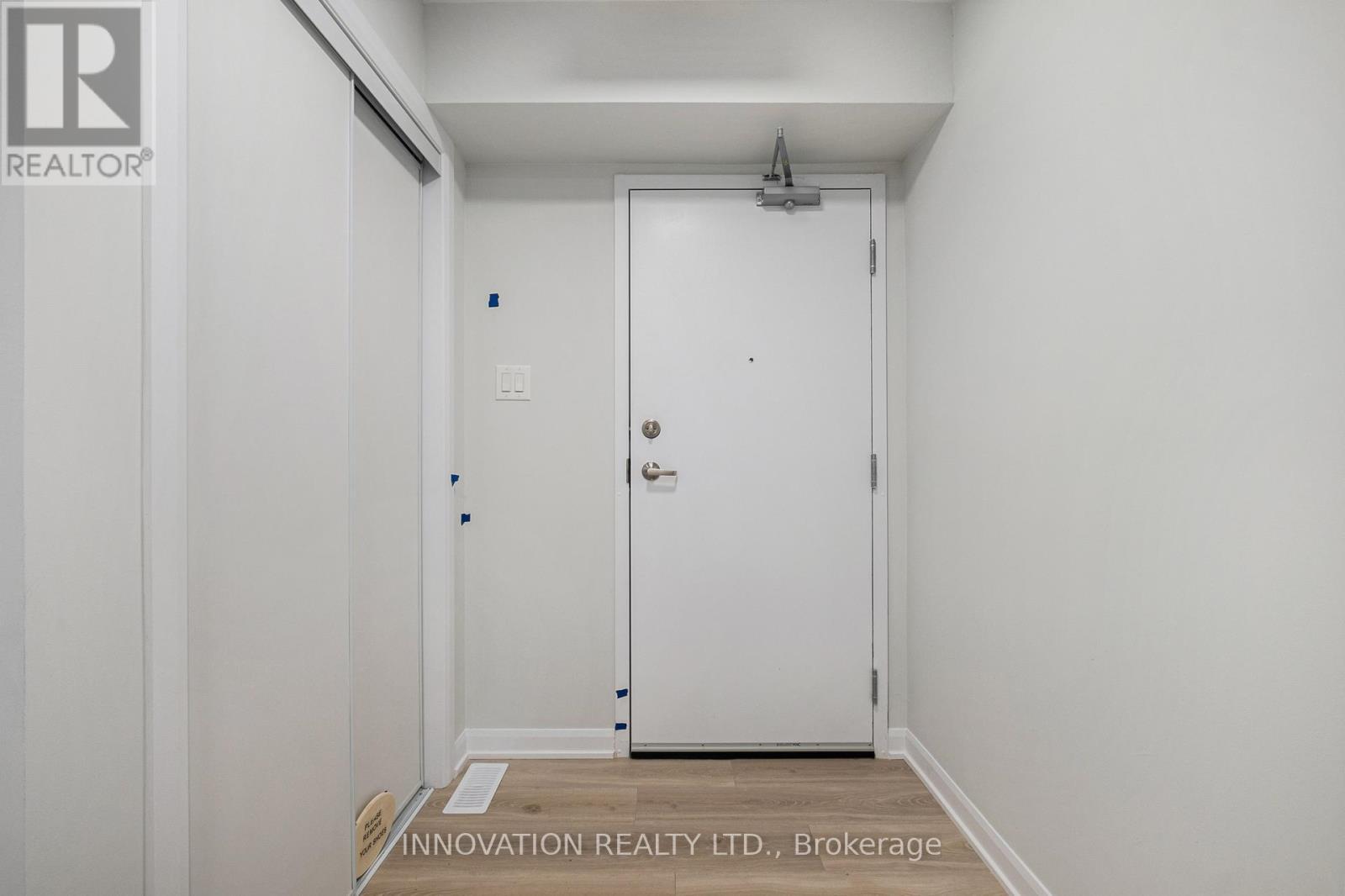 801 Glenroy Gilbert Drive, Ottawa, ON - Indoor Photo Showing Other Room