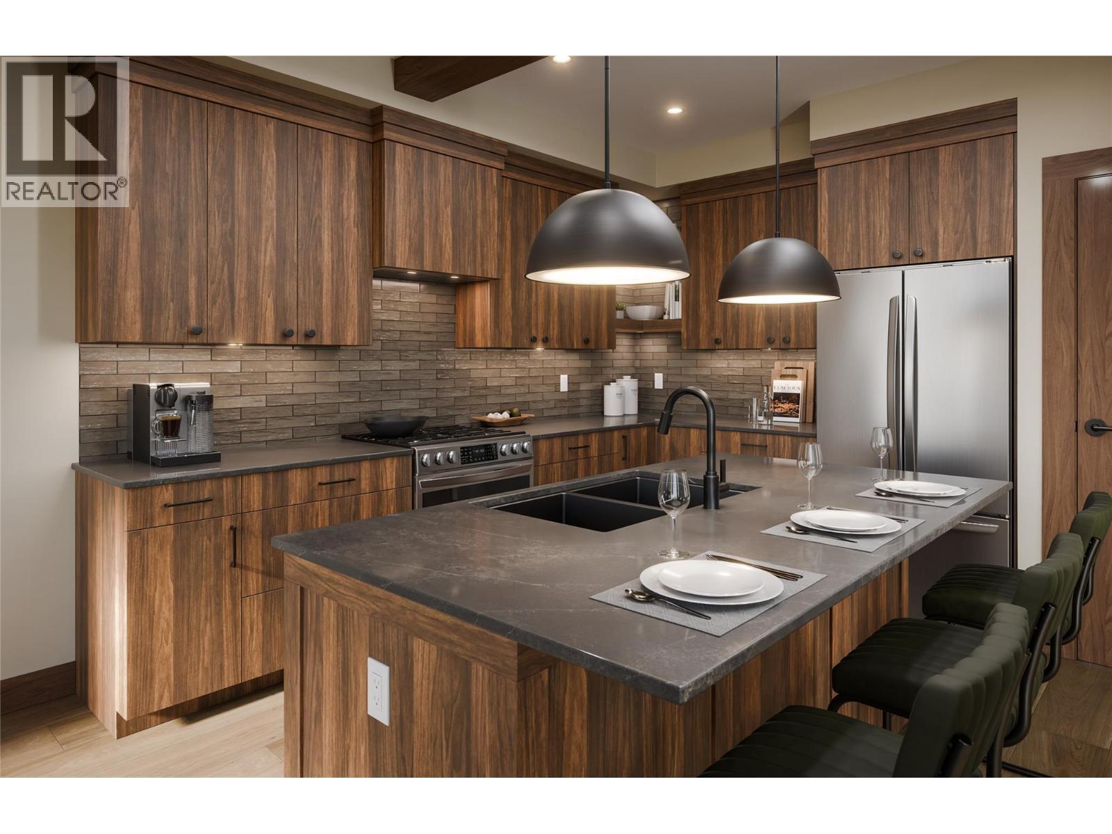 255 Feathertop Way Unit# 88, Big White, BC - Indoor Photo Showing Kitchen With Double Sink With Upgraded Kitchen