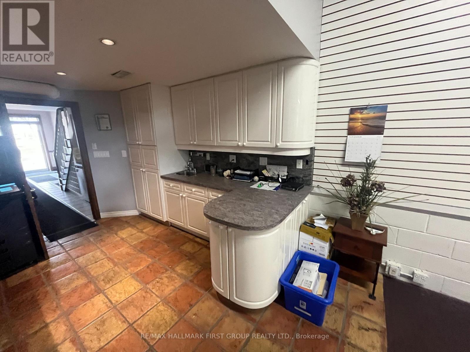 219 - 1885 Clements Road, Pickering, ON