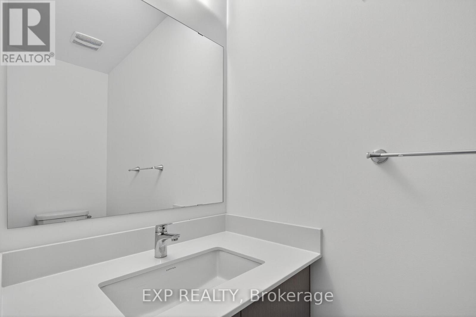 1467 Blackmore Street, Innisfil, ON - Photo Showing Bathroom