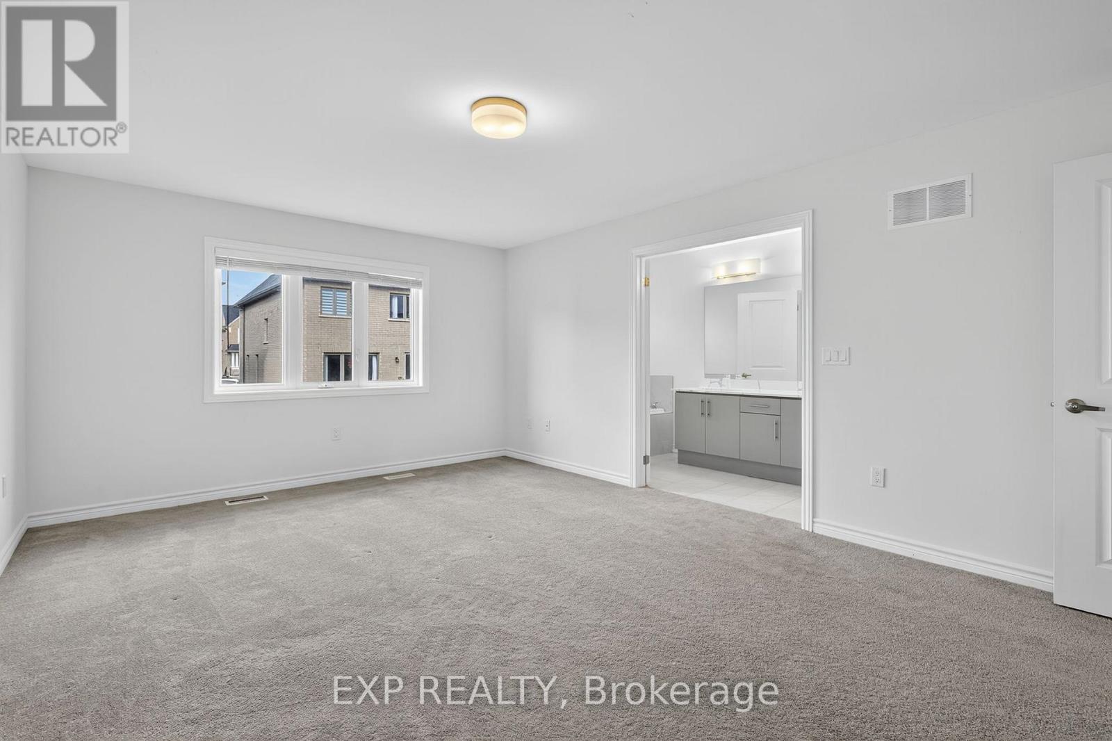 1467 Blackmore Street, Innisfil, ON - Indoor Photo Showing Other Room