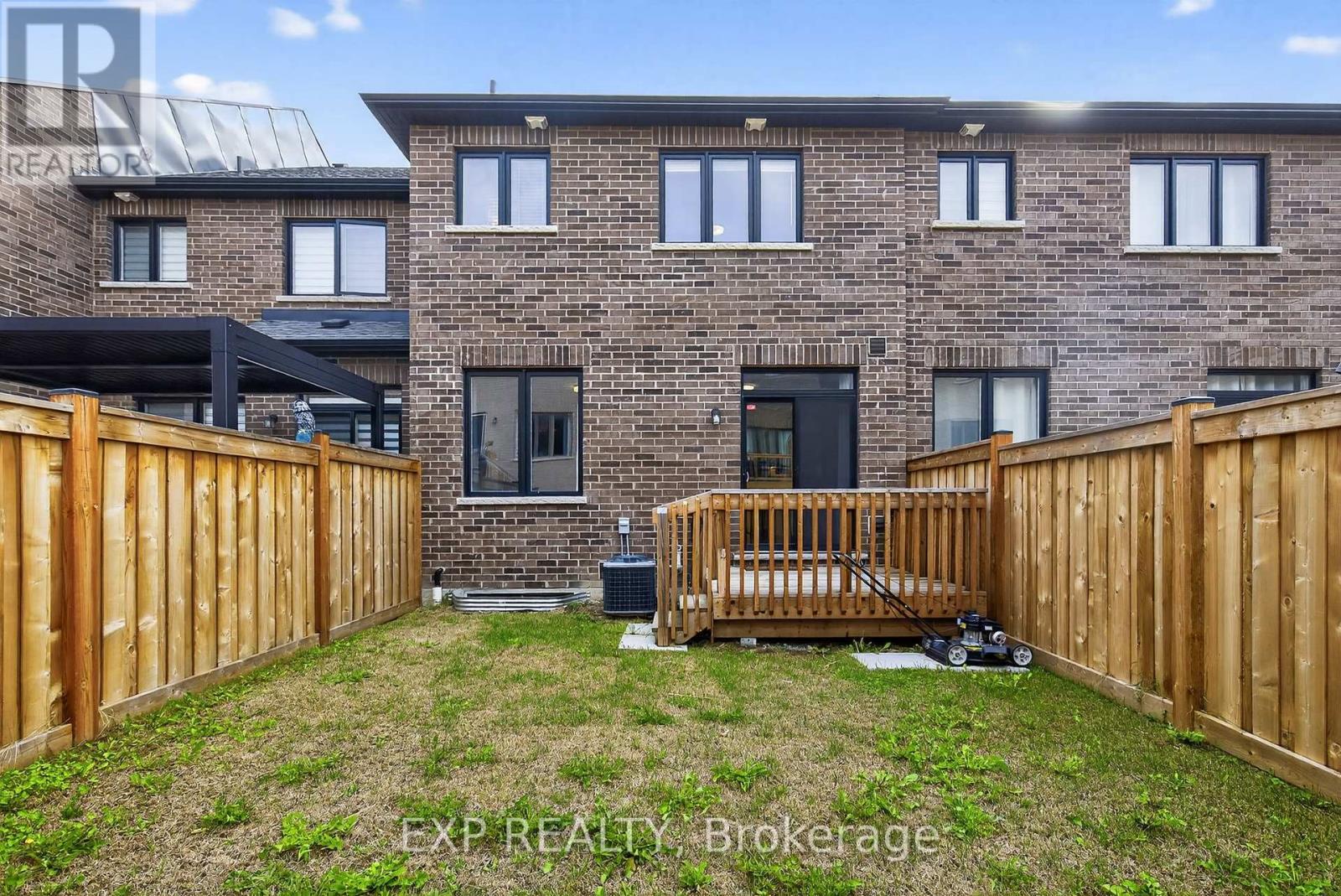 1467 Blackmore Street, Innisfil, ON - Outdoor With Exterior