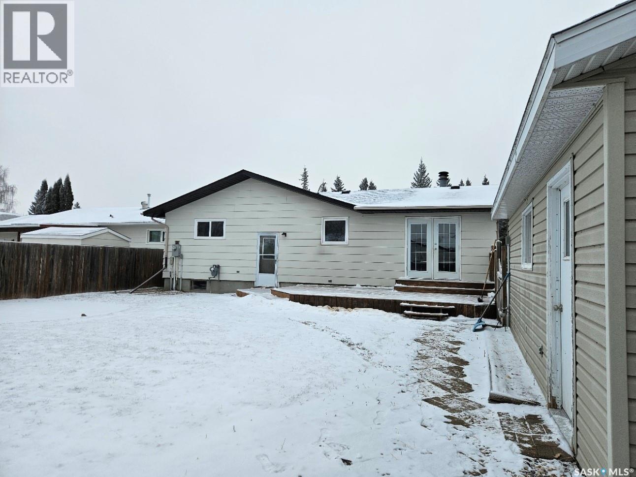 1111 Centennial Way, Humboldt, SK - Outdoor