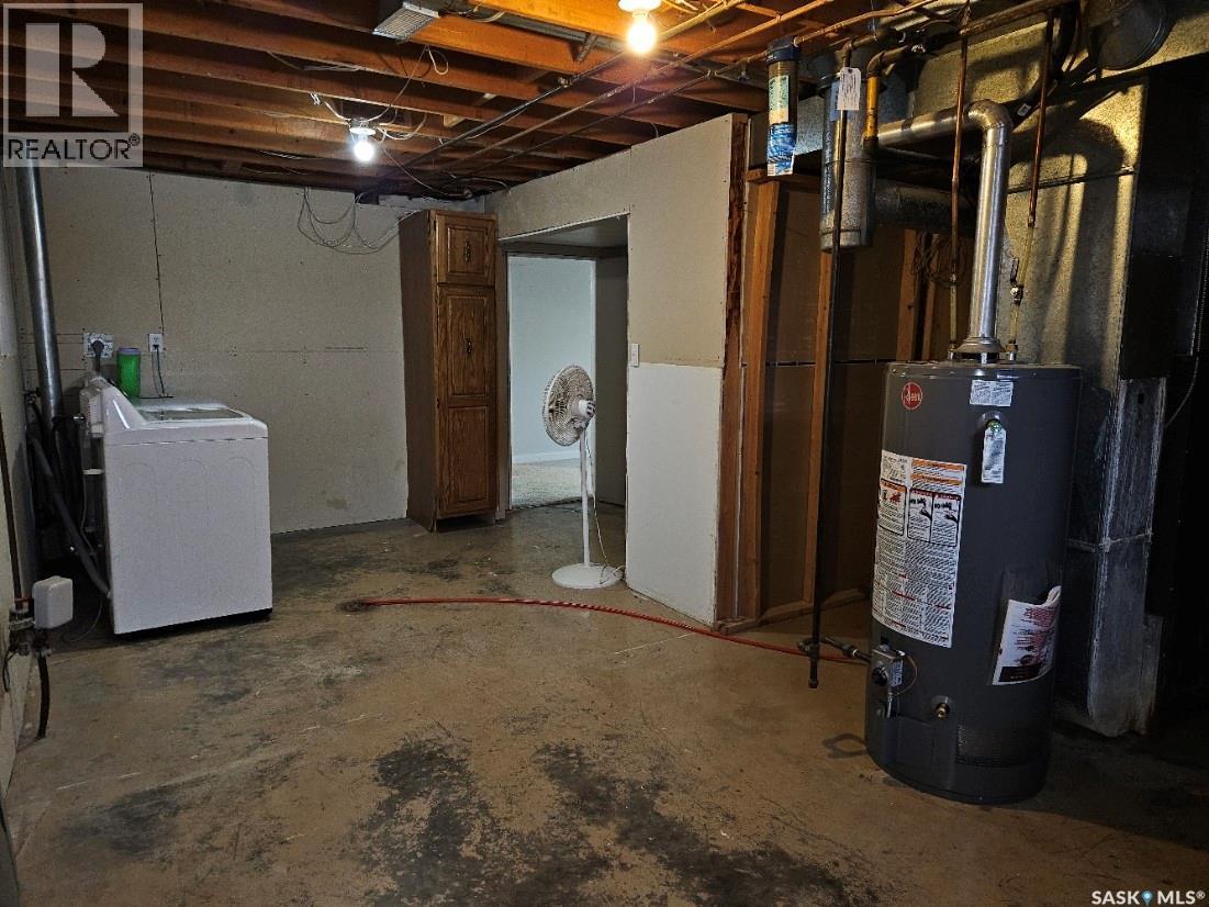 1111 Centennial Way, Humboldt, SK - Indoor Photo Showing Basement