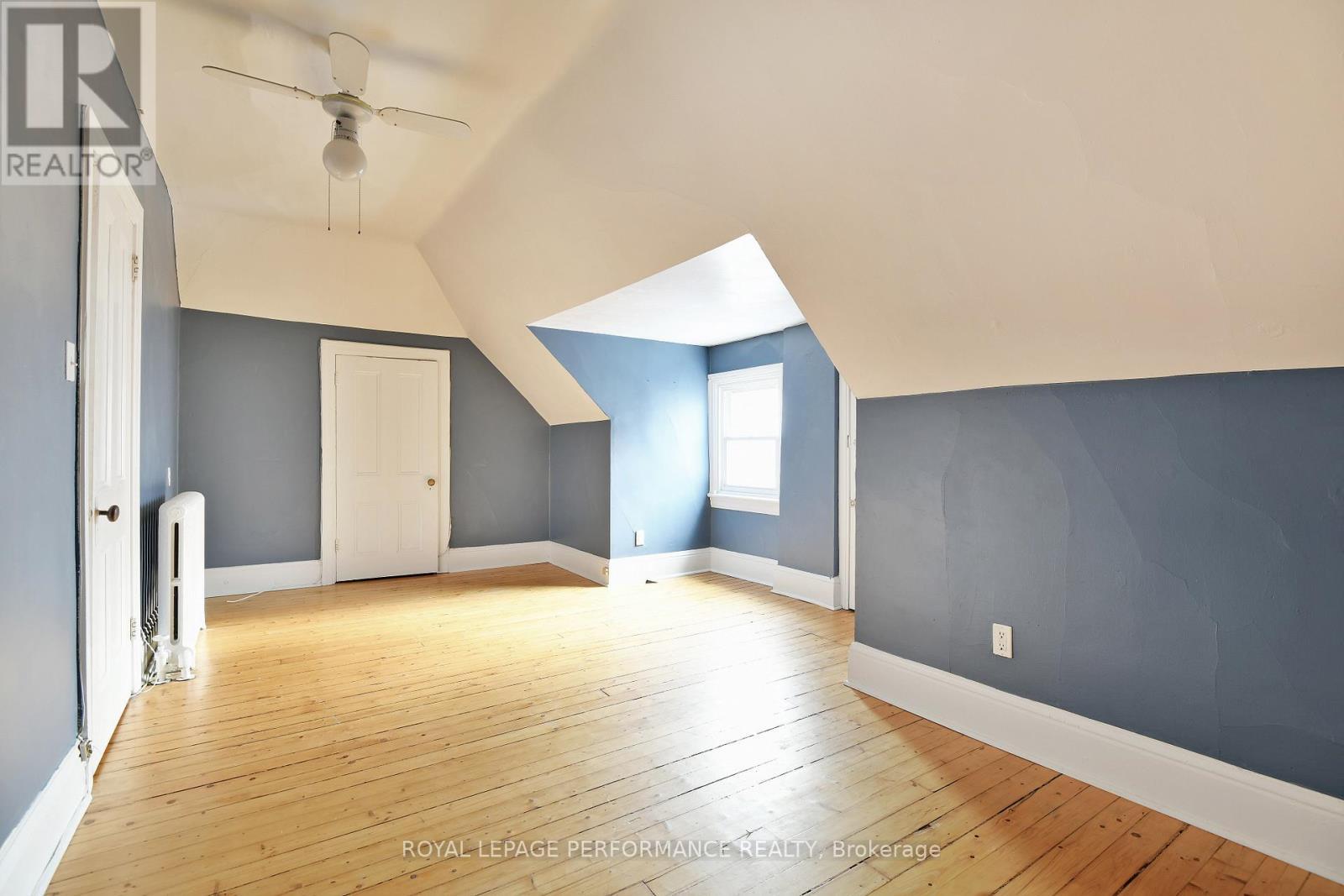 Apt 3 Primary Bedroom - 66 Delaware Avenue, Ottawa, ON - Indoor Photo Showing Other Room