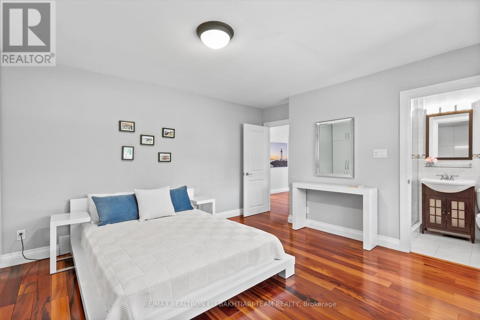 1 Donmac Drive, Toronto, ON - Indoor Photo Showing Bedroom
