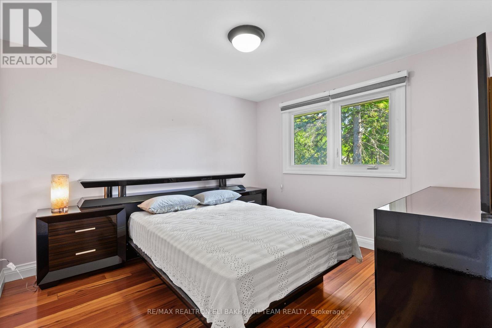 1 Donmac Drive, Toronto, ON - Indoor Photo Showing Bedroom