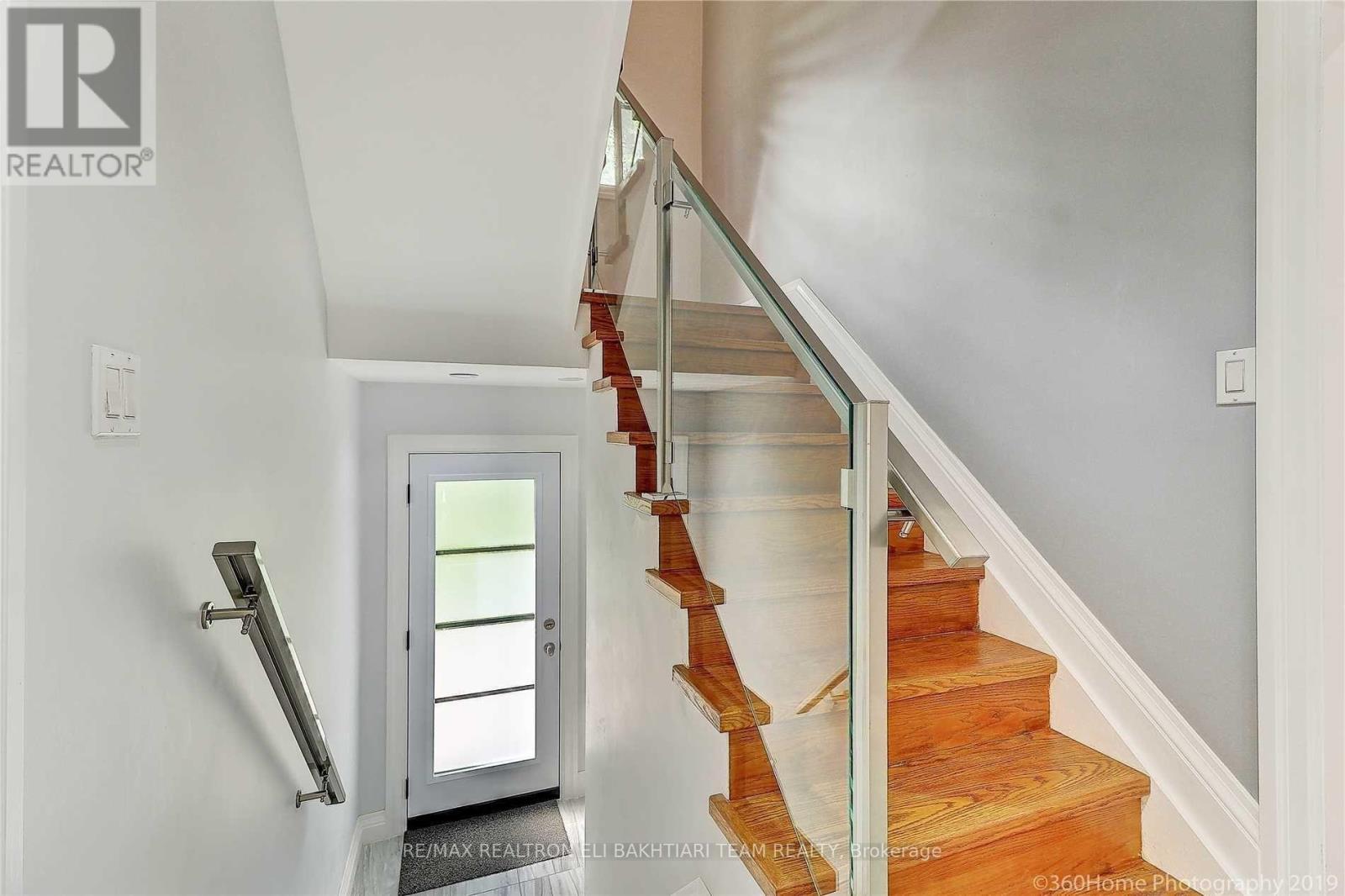 1 Donmac Drive, Toronto, ON - Indoor Photo Showing Other Room