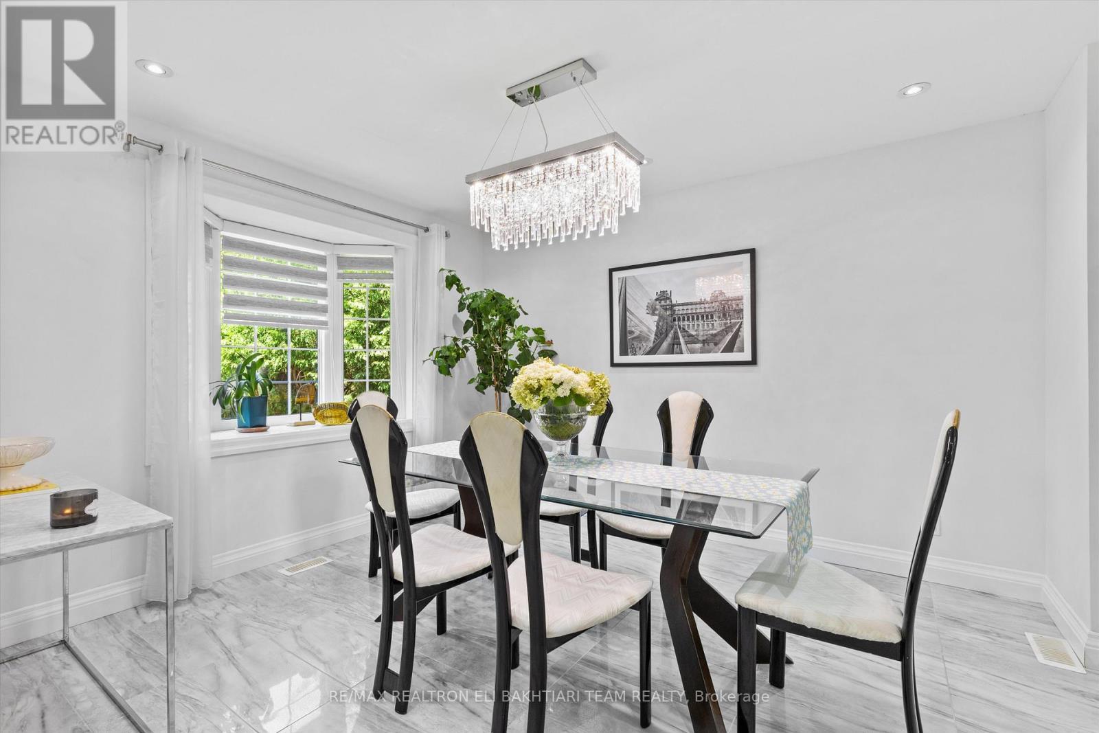 1 Donmac Drive, Toronto, ON - Indoor Photo Showing Dining Room