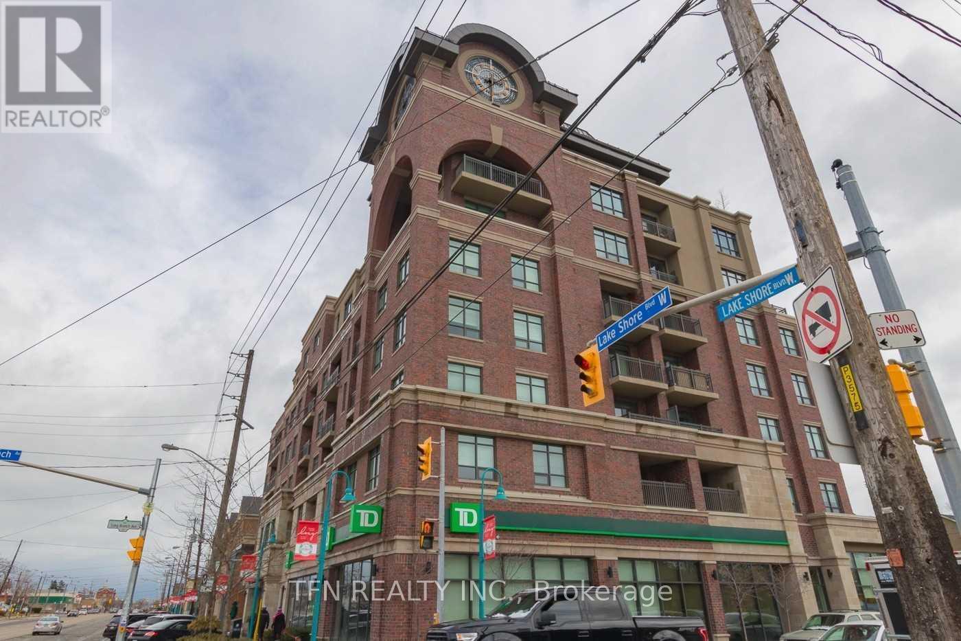 411 - 3563 Lake Shore Boulevard W, Toronto, ON - Outdoor With Facade