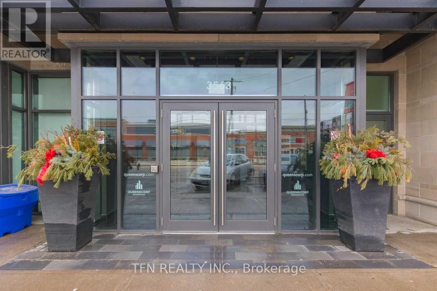 411 - 3563 Lake Shore Boulevard W, Toronto, ON - Outdoor