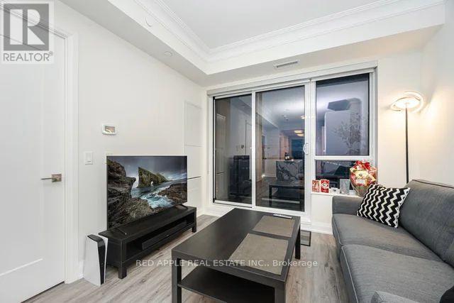 1207 - 18 Water Walk Drive, Markham, ON - Indoor Photo Showing Other Room