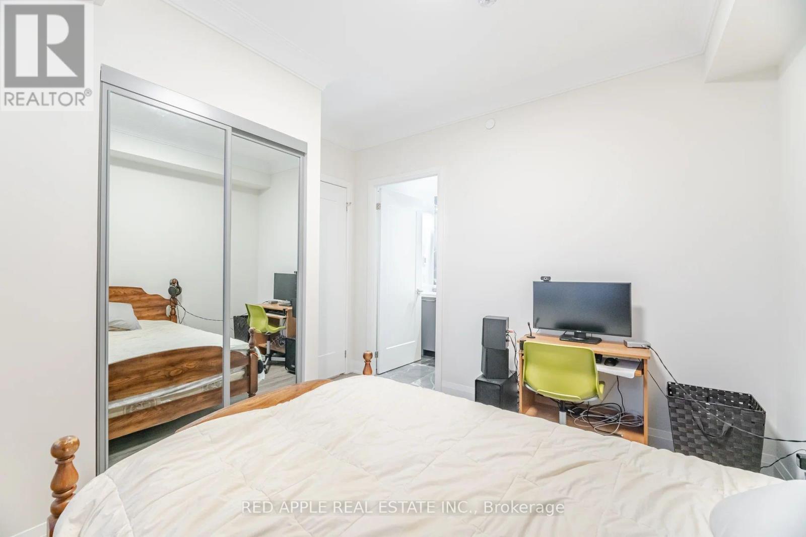 1207 - 18 Water Walk Drive, Markham, ON - Indoor Photo Showing Bedroom