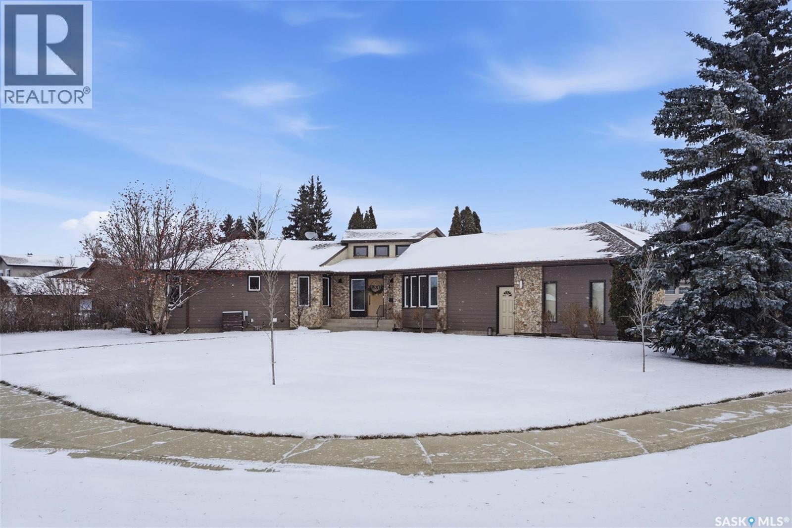 4 Barnes Crescent, Humboldt, SK - Outdoor