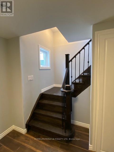 12 Lone Rock Circle, Brampton, ON - Indoor Photo Showing Other Room