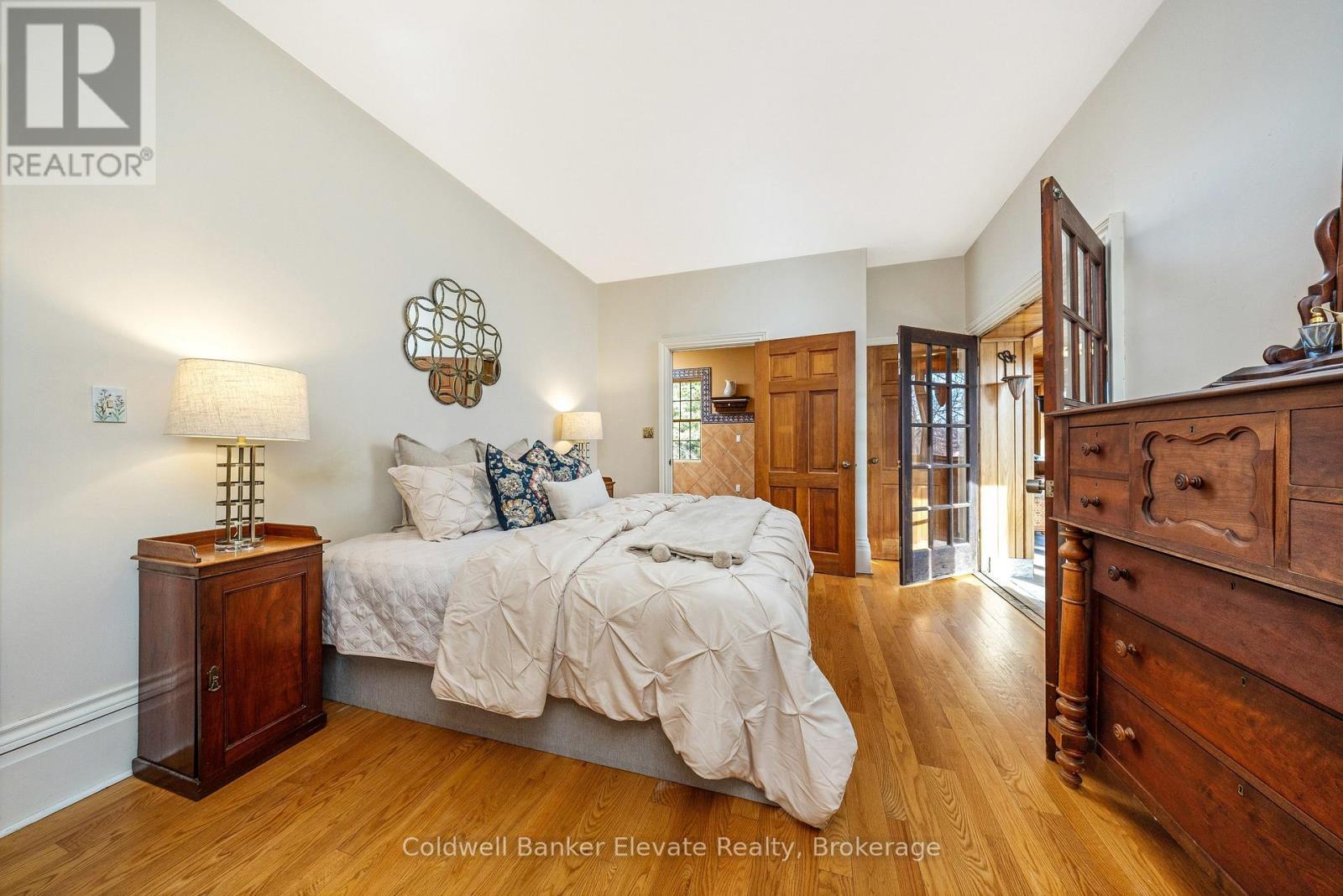 5006 6Th Line, Guelph/Eramosa, ON - Indoor Photo Showing Bedroom