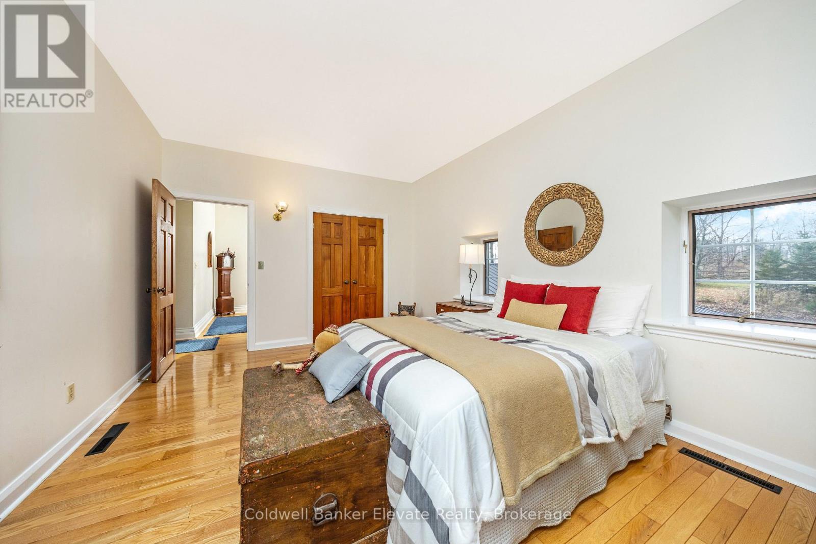 5006 6Th Line, Guelph/Eramosa, ON - Indoor Photo Showing Bedroom