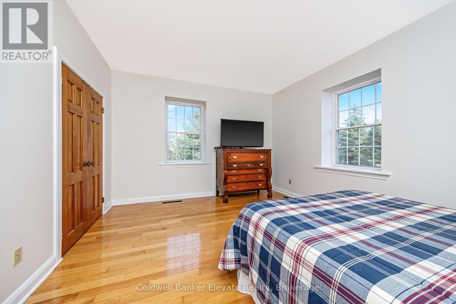 5006 6Th Line, Guelph/Eramosa, ON - Indoor Photo Showing Bedroom