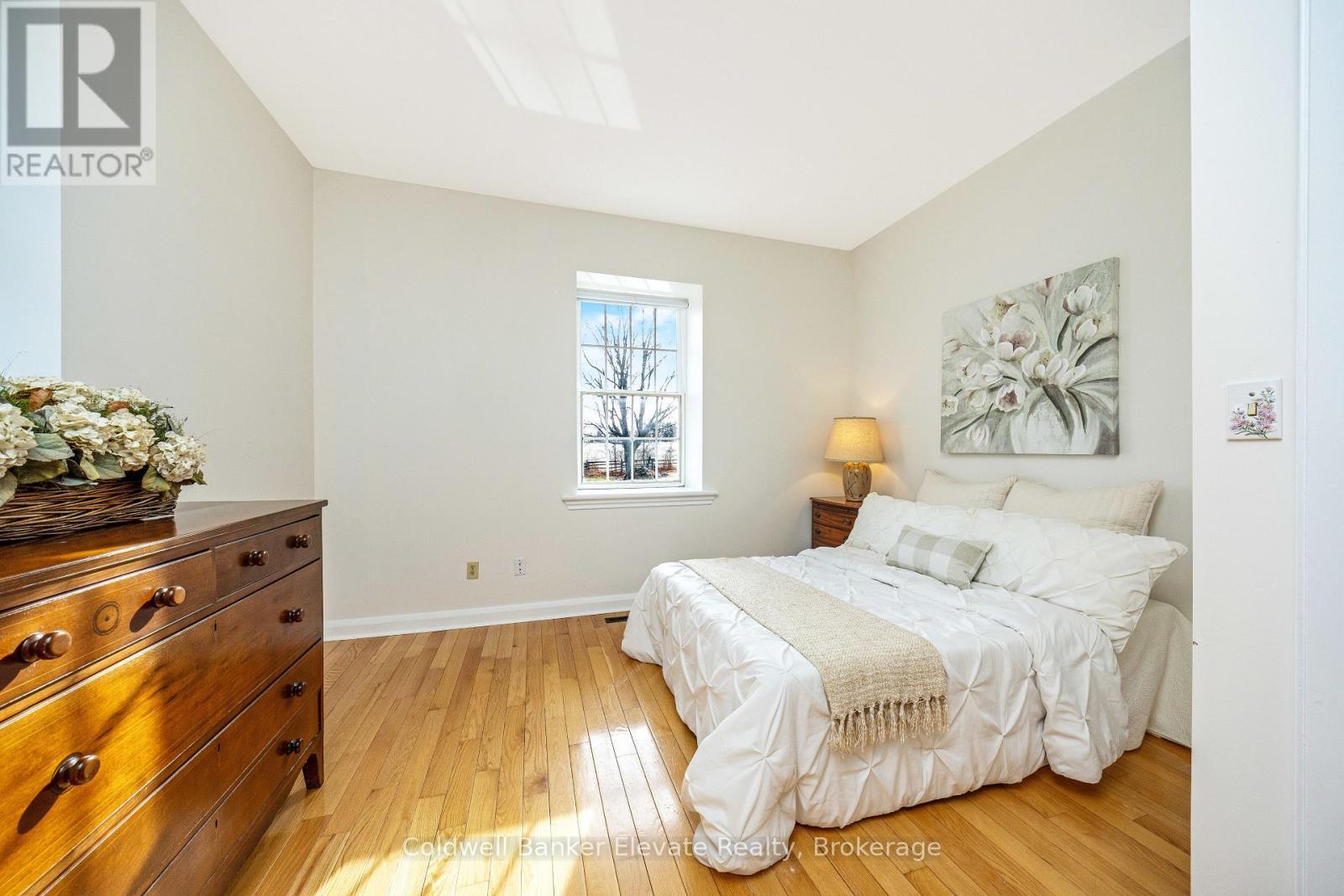 5006 6Th Line, Guelph/Eramosa, ON - Indoor Photo Showing Bedroom