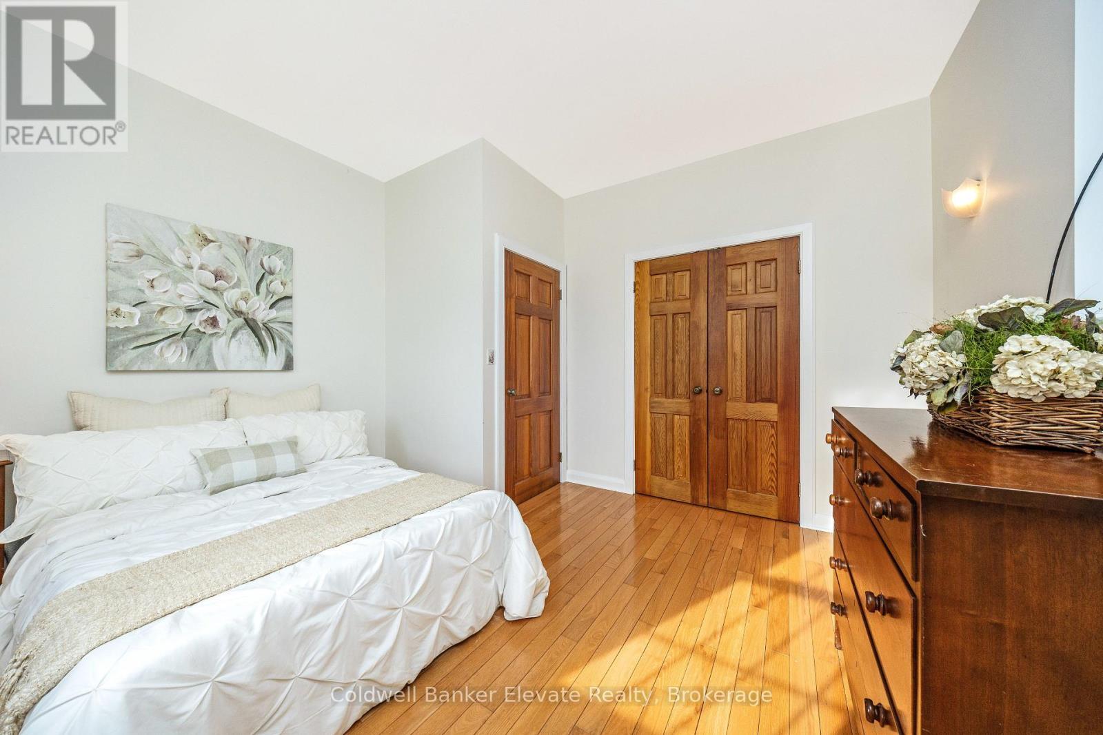 5006 6Th Line, Guelph/Eramosa, ON - Indoor Photo Showing Bedroom