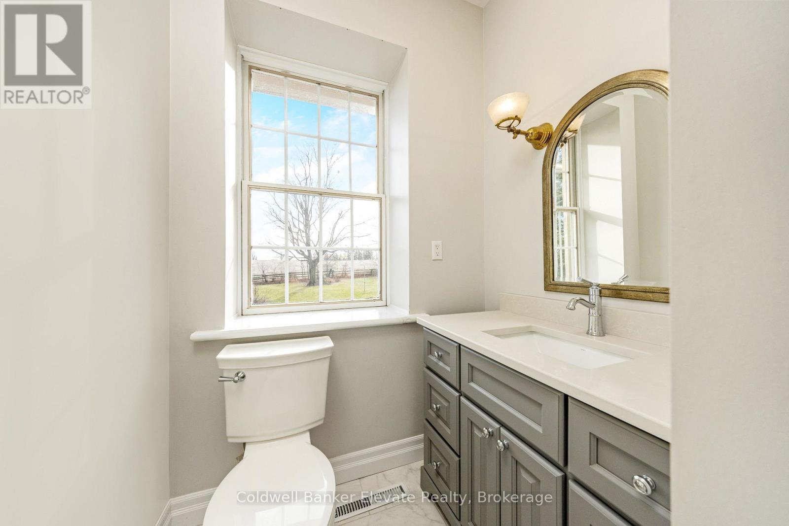 5006 6Th Line, Guelph/Eramosa, ON - Indoor Photo Showing Bathroom