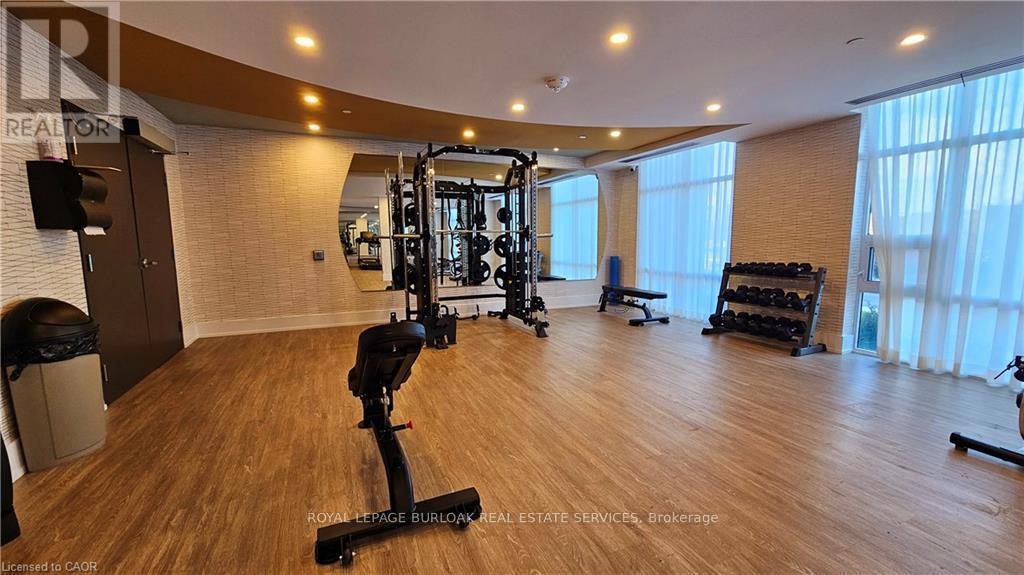 121 - 450 Dundas Street E, Hamilton, ON - Indoor Photo Showing Gym Room