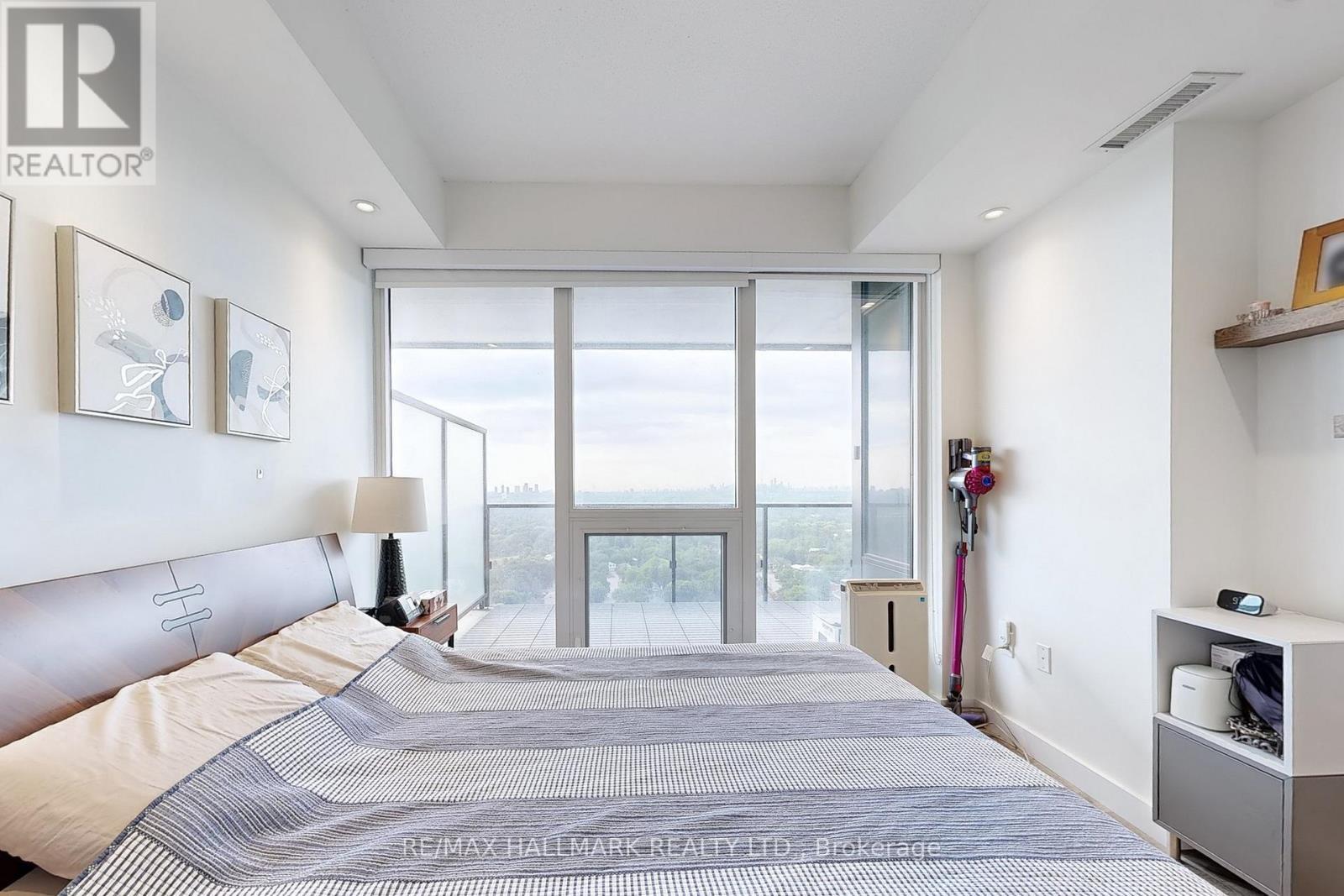 3103 - 95 Mcmahon Drive, Toronto, ON - Indoor Photo Showing Bedroom