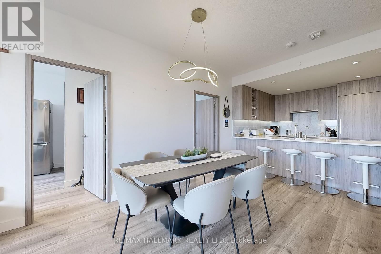 3103 - 95 Mcmahon Drive, Toronto, ON - Indoor Photo Showing Dining Room