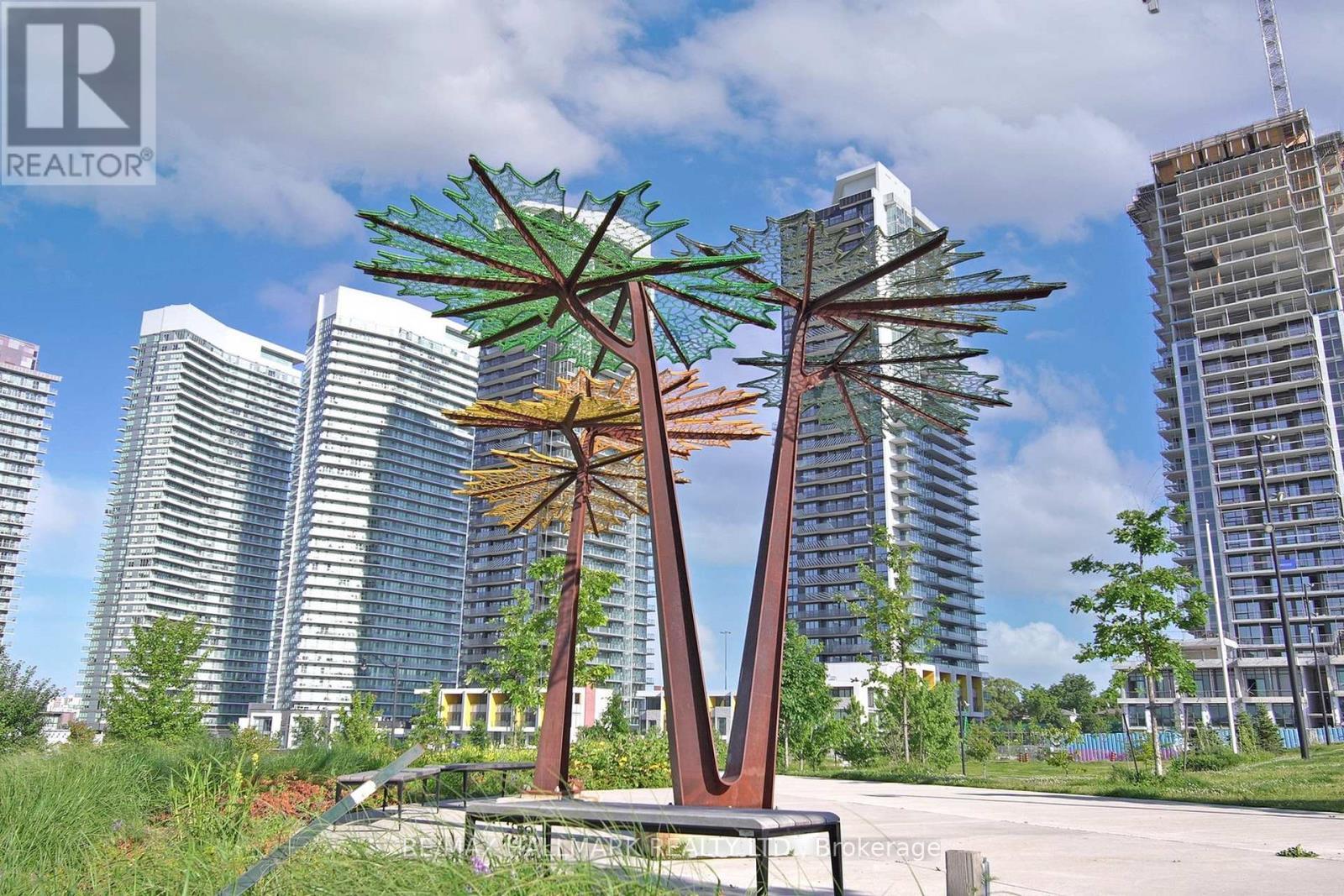 3103 - 95 Mcmahon Drive, Toronto, ON - Outdoor With Facade