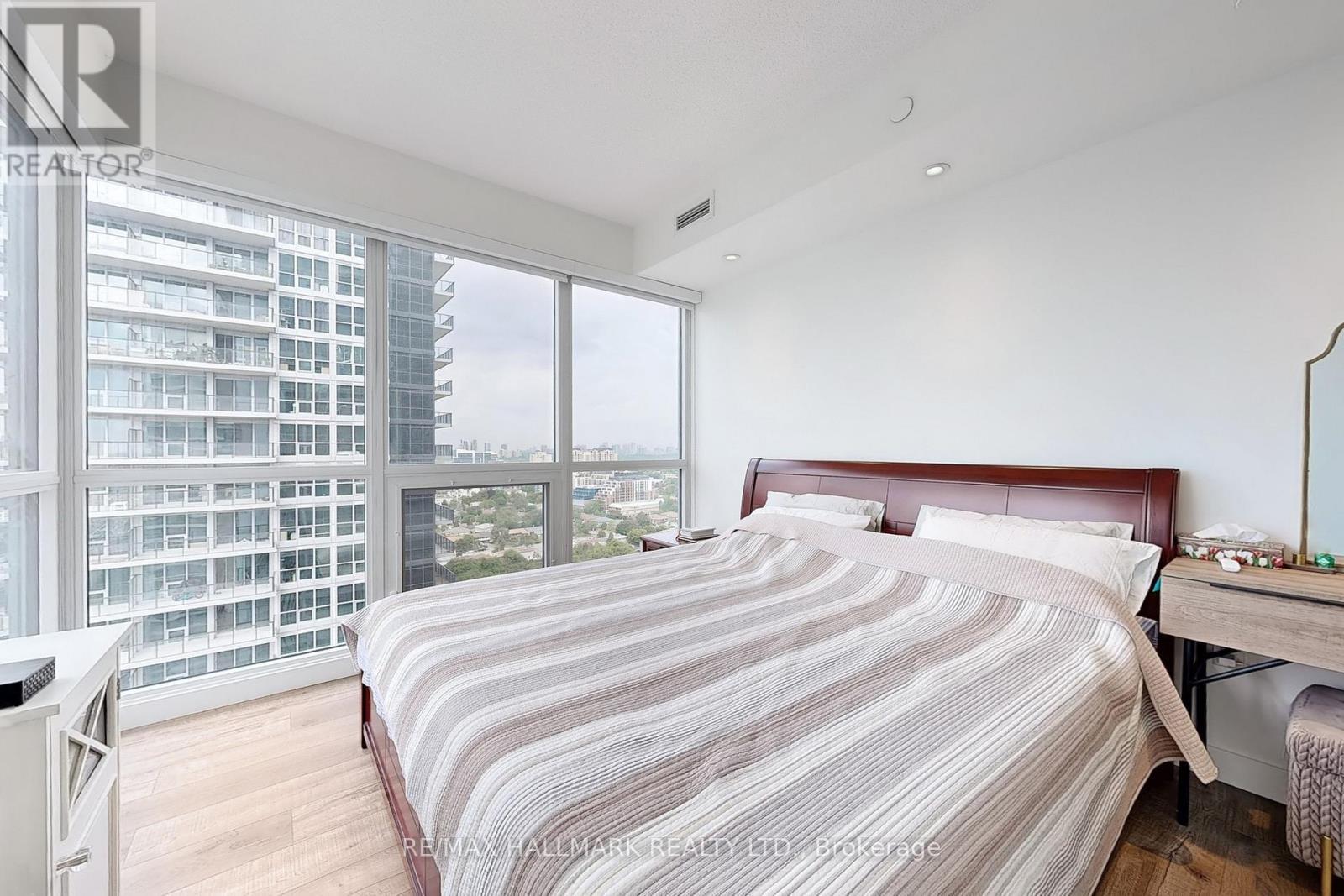 3103 - 95 Mcmahon Drive, Toronto, ON - Indoor Photo Showing Bedroom