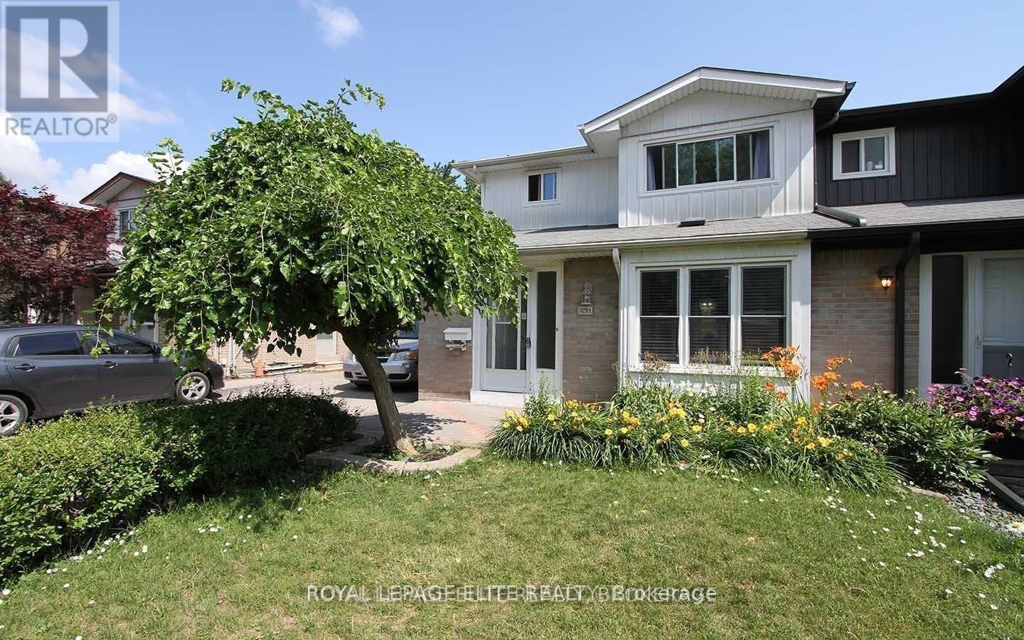 3281 Martins Pine Crescent, Mississauga, ON - Outdoor
