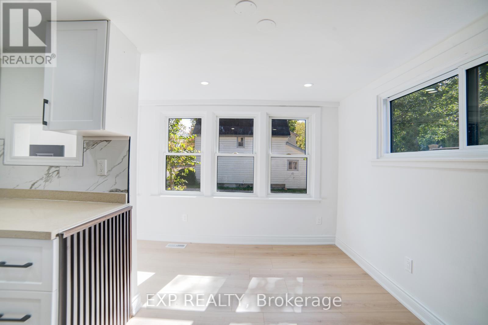 28 Springbank Drive, London South, ON - Photo Showing Other Room