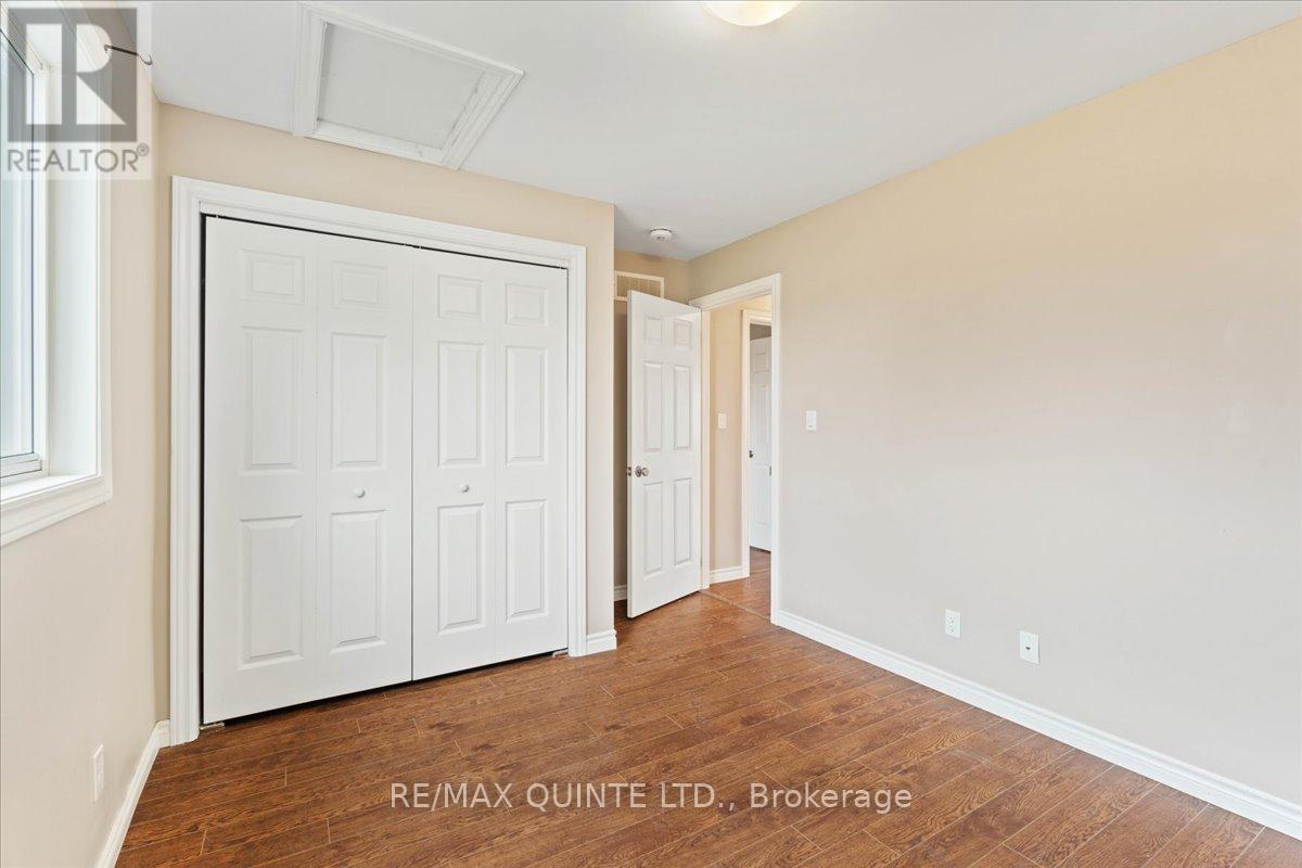 240 College Street E, Belleville (Belleville Ward), ON - Indoor Photo Showing Other Room