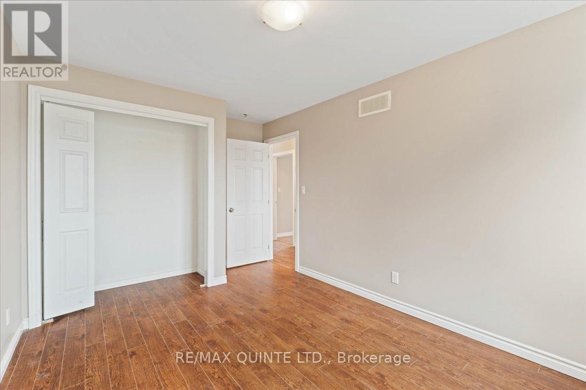 240 College Street E, Belleville (Belleville Ward), ON - Indoor Photo Showing Other Room