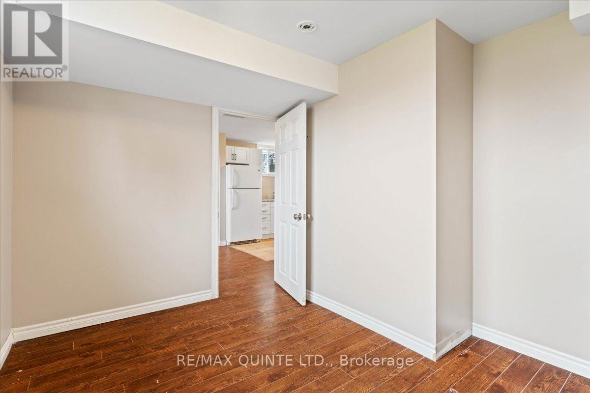 240 College Street E, Belleville (Belleville Ward), ON - Indoor Photo Showing Other Room