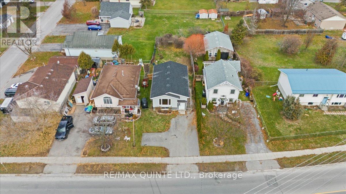 240 College Street E, Belleville (Belleville Ward), ON - Outdoor With View