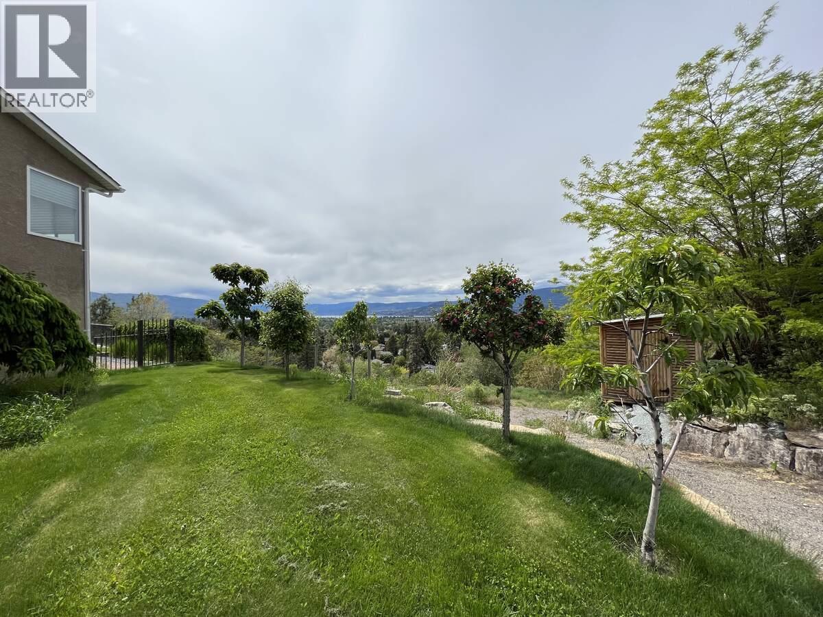 3380 Neid Road, Kelowna, BC - Outdoor With View