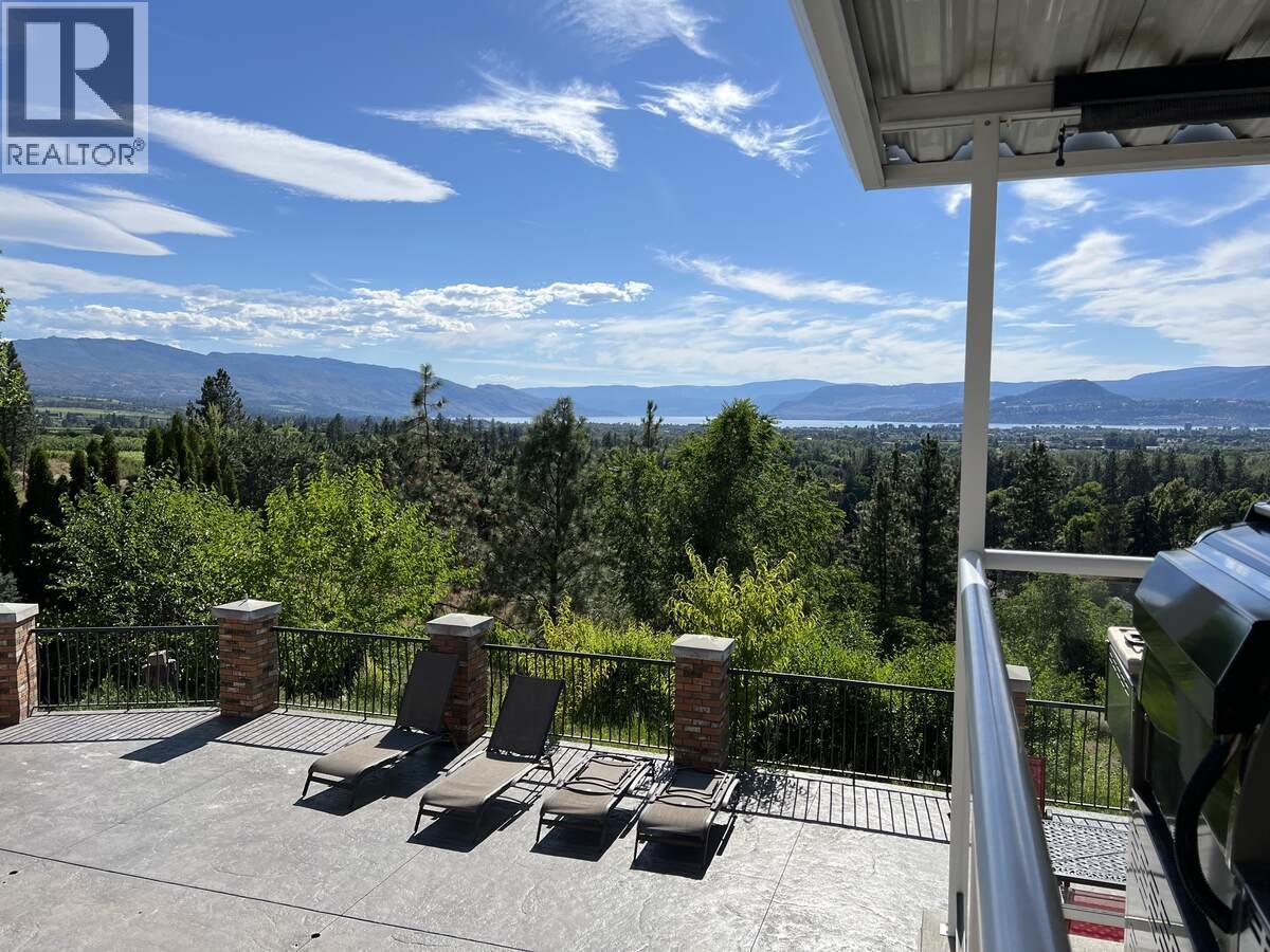 3380 Neid Road, Kelowna, BC - Outdoor With View