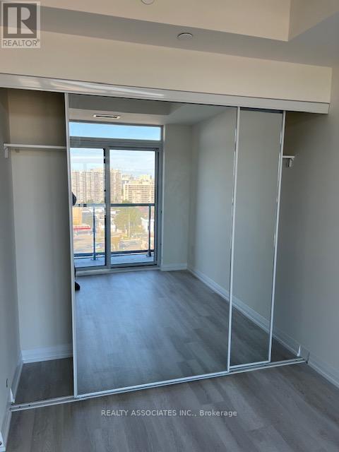 1321 - 3270 Sheppard Avenue E, Toronto, ON