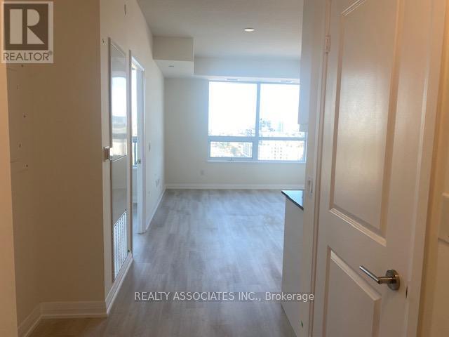 1321 - 3270 Sheppard Avenue E, Toronto, ON