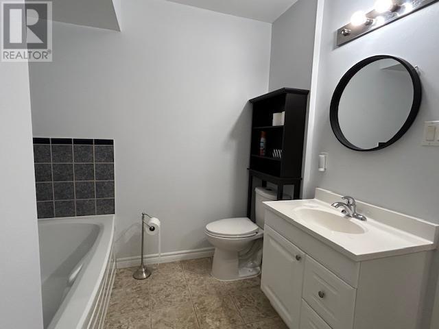 33 Mississagi Cres, Iron Bridge, ON - Indoor Photo Showing Bathroom