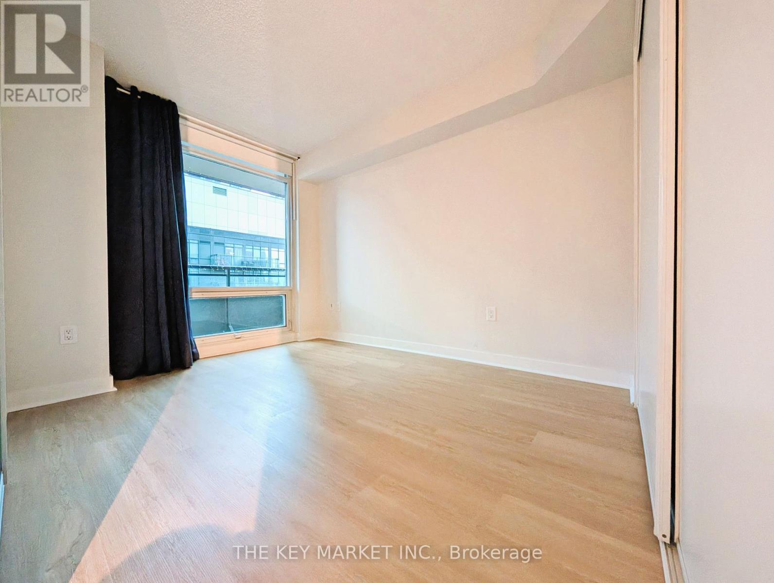 1805 - 25 Telegram Mews, Toronto, ON - Indoor Photo Showing Other Room