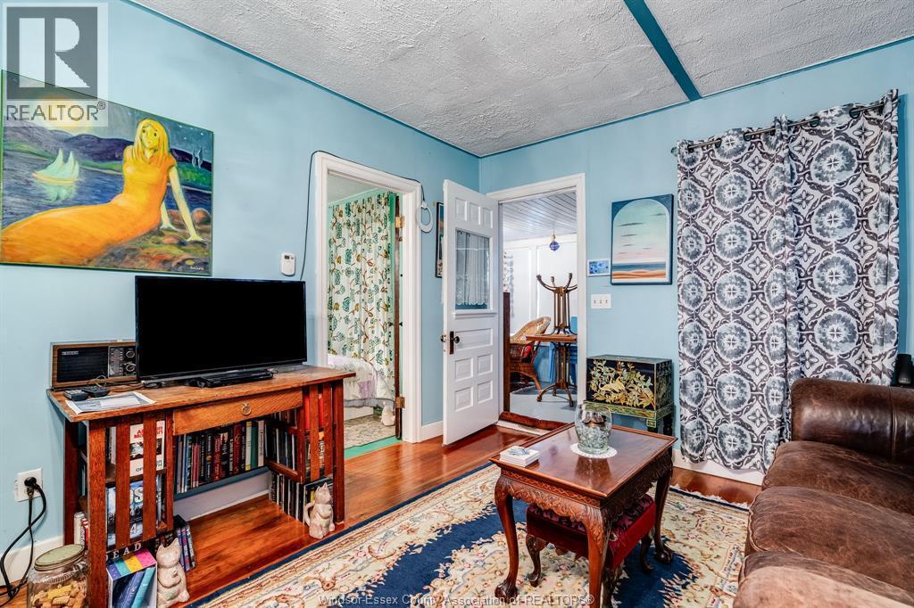 42 Pulley Road, Leamington, ON - Indoor