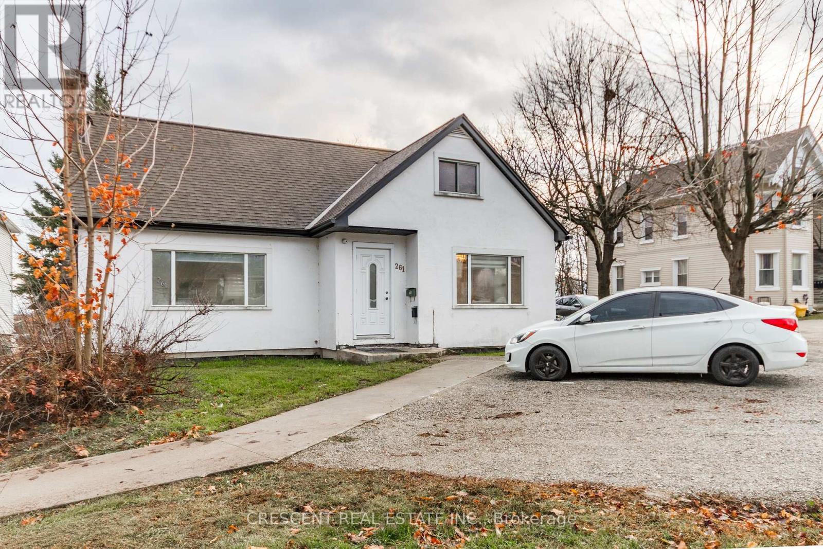 Main & Upper - 261 Barrie Road, Orillia, ON - Outdoor