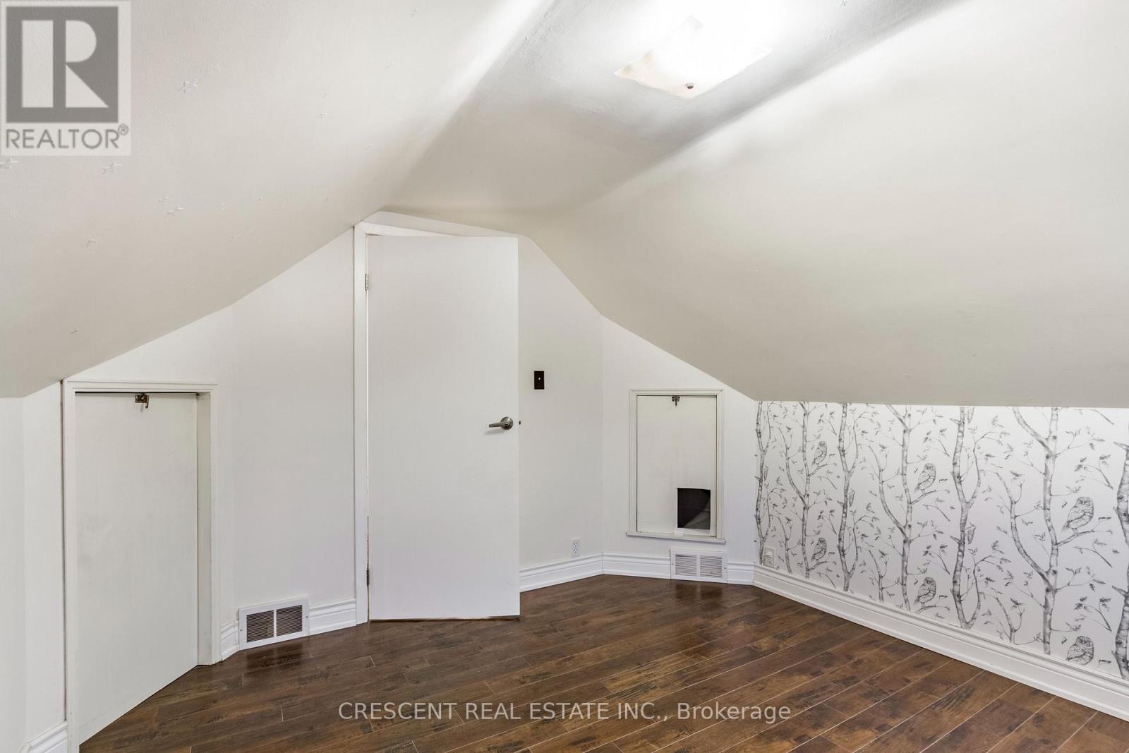 Main & Upper - 261 Barrie Road, Orillia, ON - Indoor Photo Showing Other Room