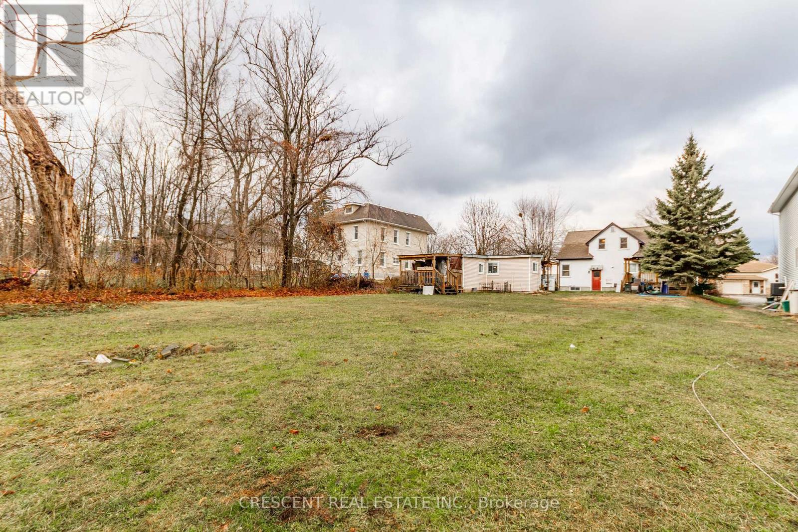 Main & Upper - 261 Barrie Road, Orillia, ON - Outdoor