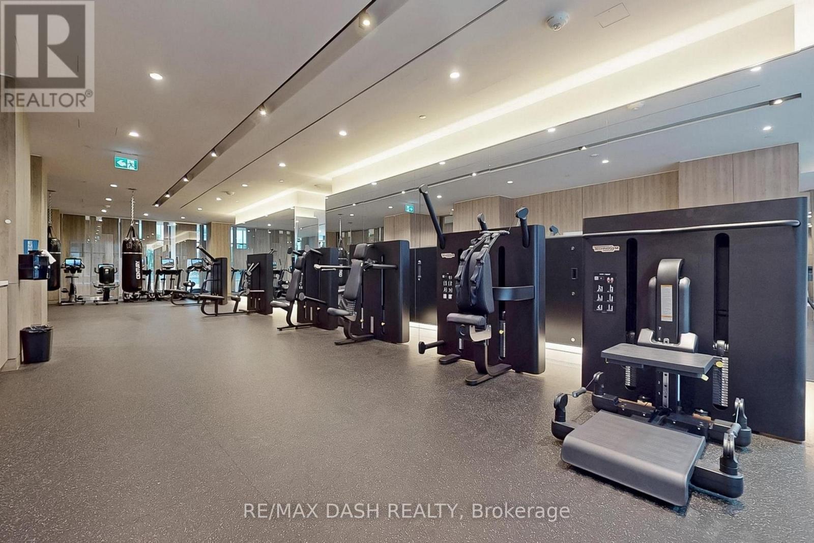 1508W - 27 Bathurst Street, Toronto, ON - Indoor Photo Showing Gym Room