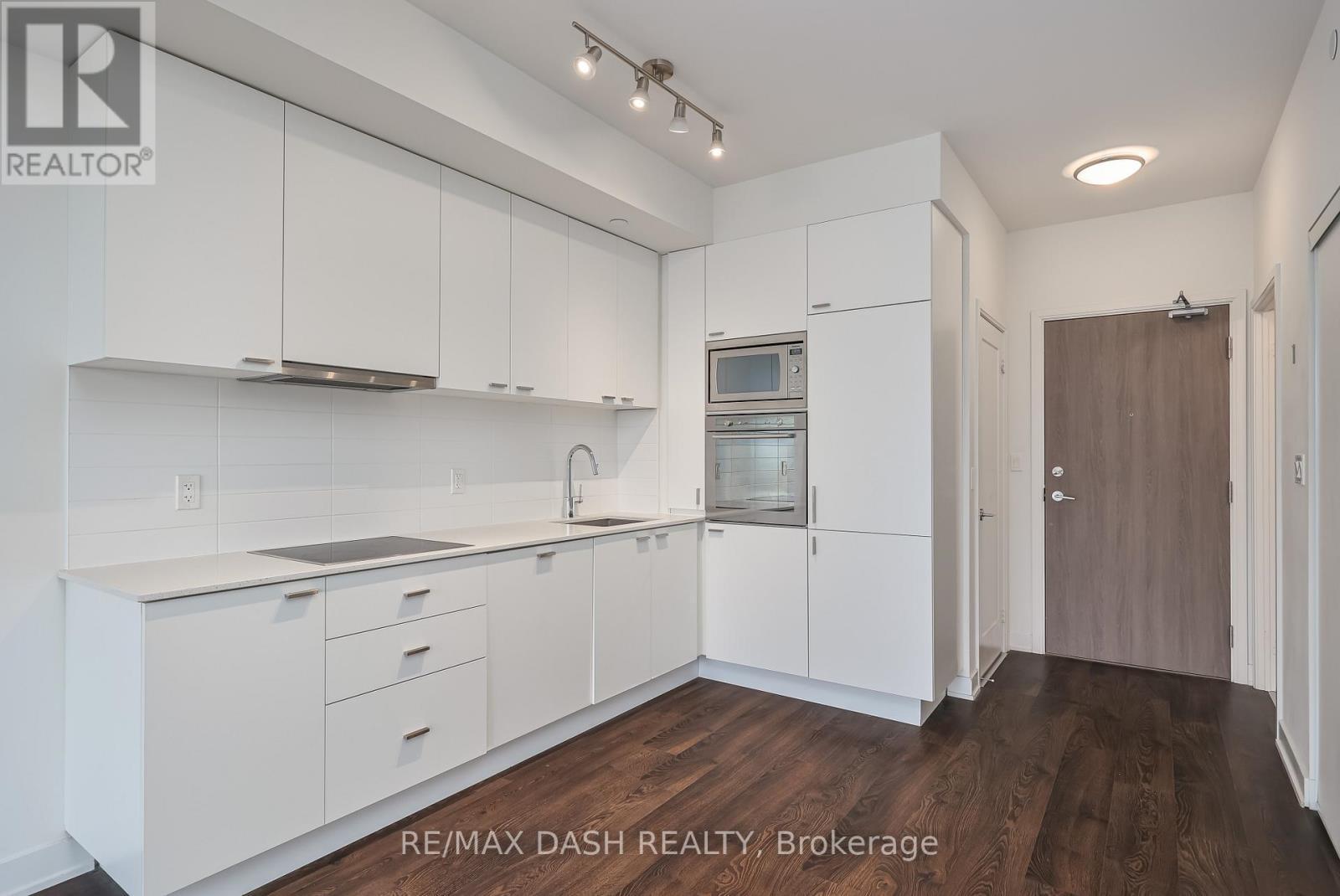 1508W - 27 Bathurst Street, Toronto, ON - Indoor Photo Showing Kitchen