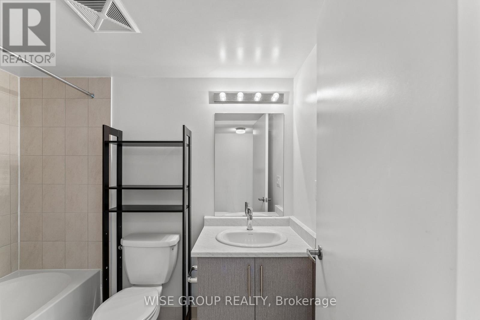 15 - 3476 Widdicombe Way, Mississauga, ON - Indoor Photo Showing Bathroom